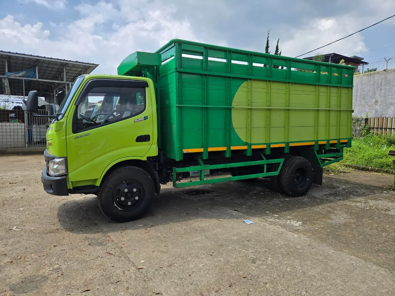 Armada Pengiriman Pangkalan dan Agen D3 I-Warung